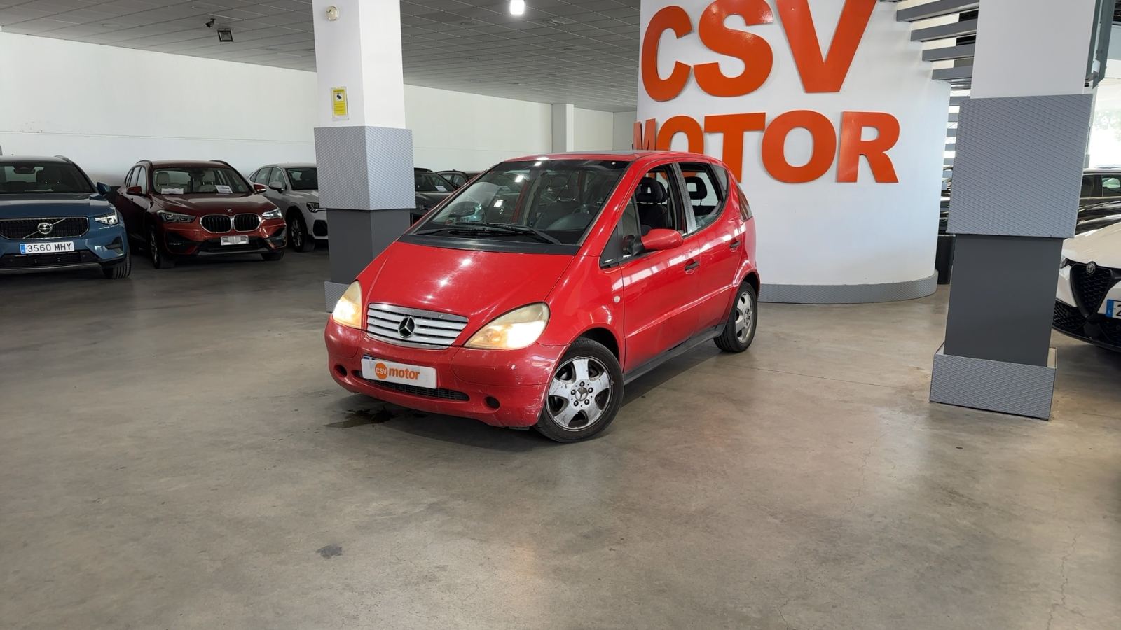 MERCEDES-BENZ — vista 3/4 delantera izquierda | CSV Motor VALDEFUENTES