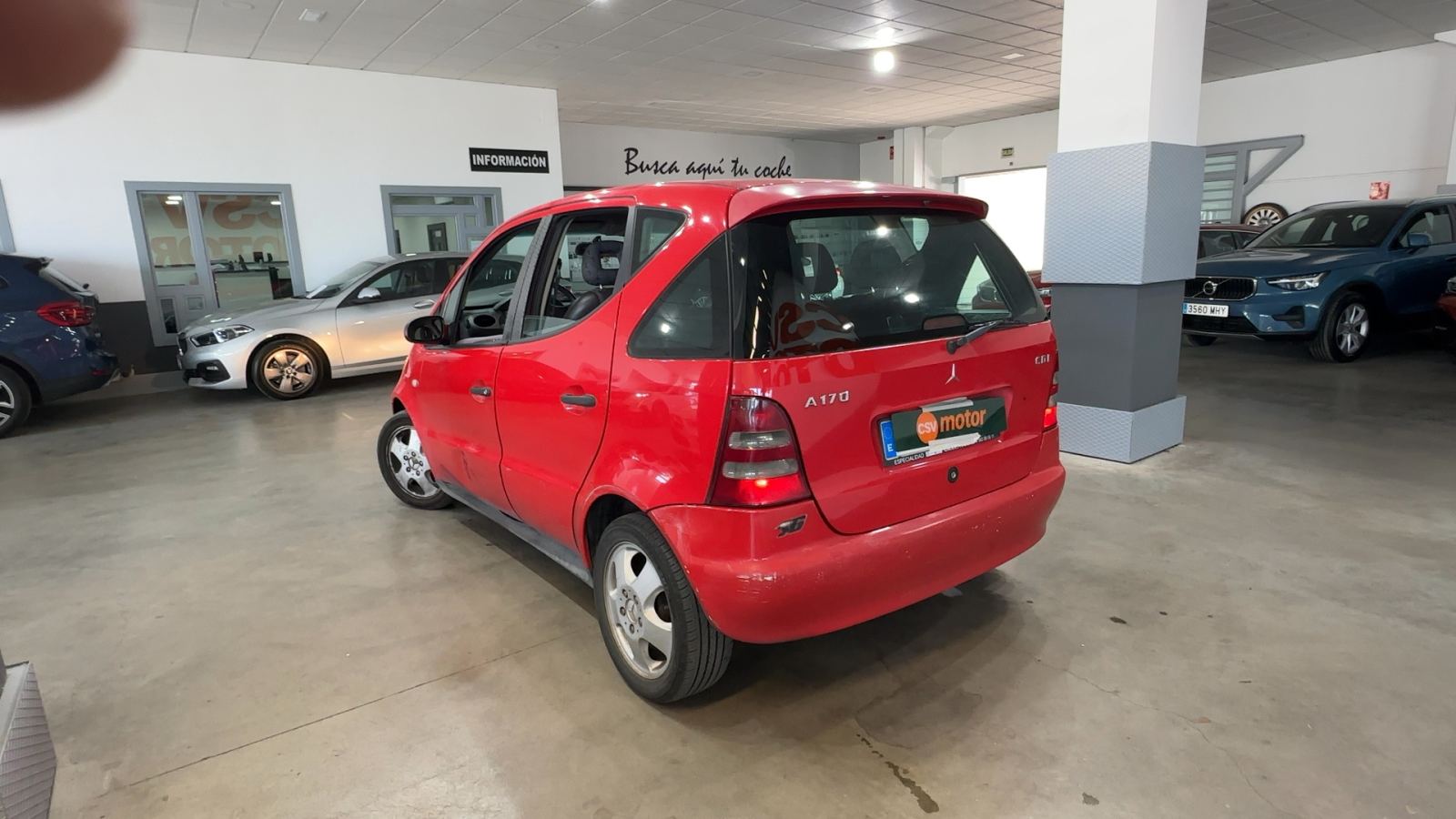 MERCEDES-BENZ — vista 3/4 trasera izquierda | CSV Motor VALDEFUENTES