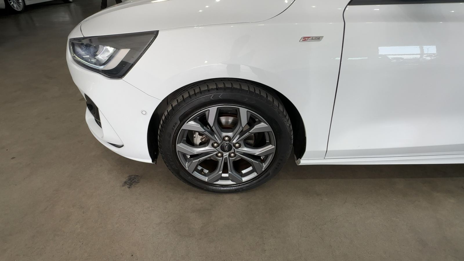 FORD FOCUS — llantas y neumáticos | CSV Motor BILBAO