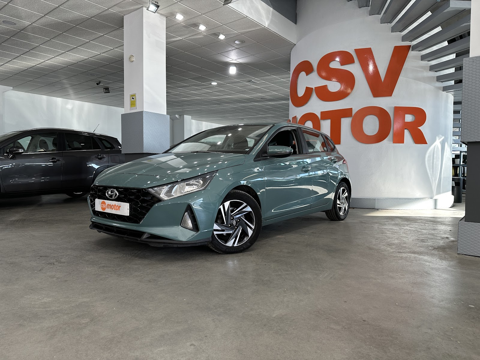 Foto 2 de HYUNDAI I20 2022 en venta en CSV Motor SEVILLA