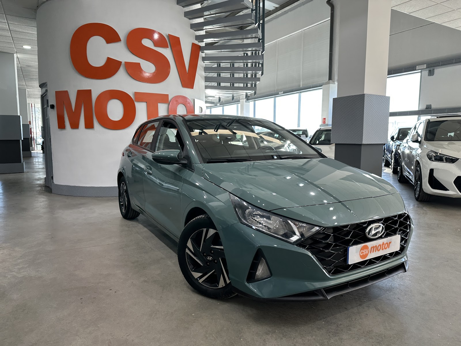 Foto 4 de HYUNDAI I20 2022 en venta en CSV Motor SEVILLA