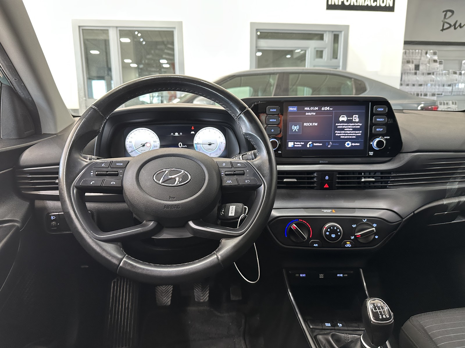 Foto 12 de HYUNDAI I20 2022 en venta en CSV Motor SEVILLA