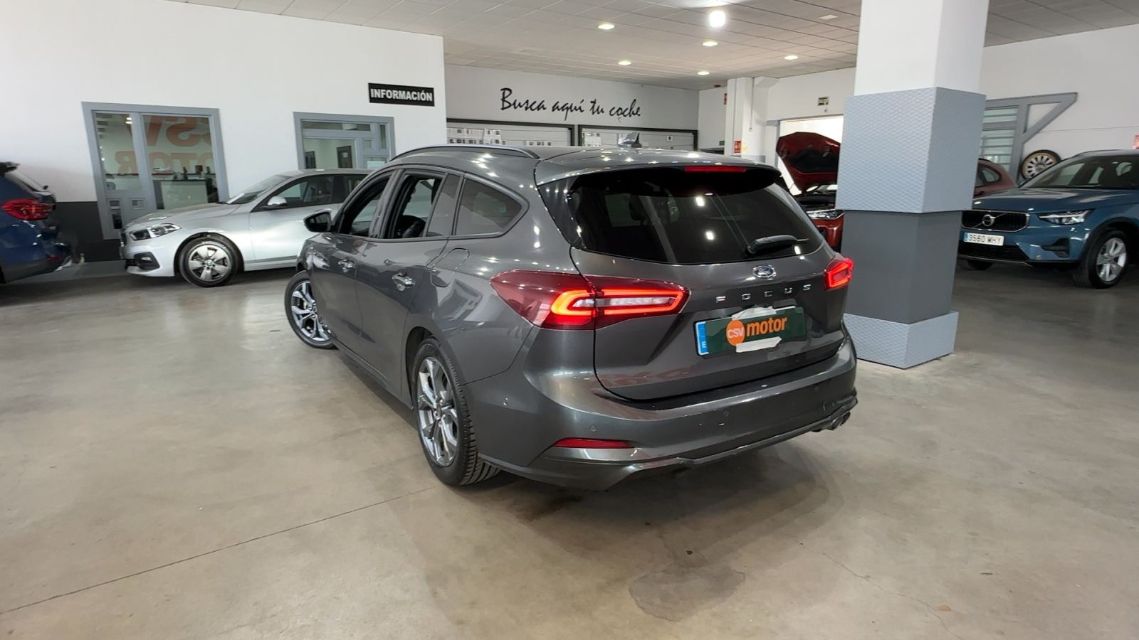FORD FOCUS — vista 3/4 trasera izquierda | CSV Motor BARCELONA