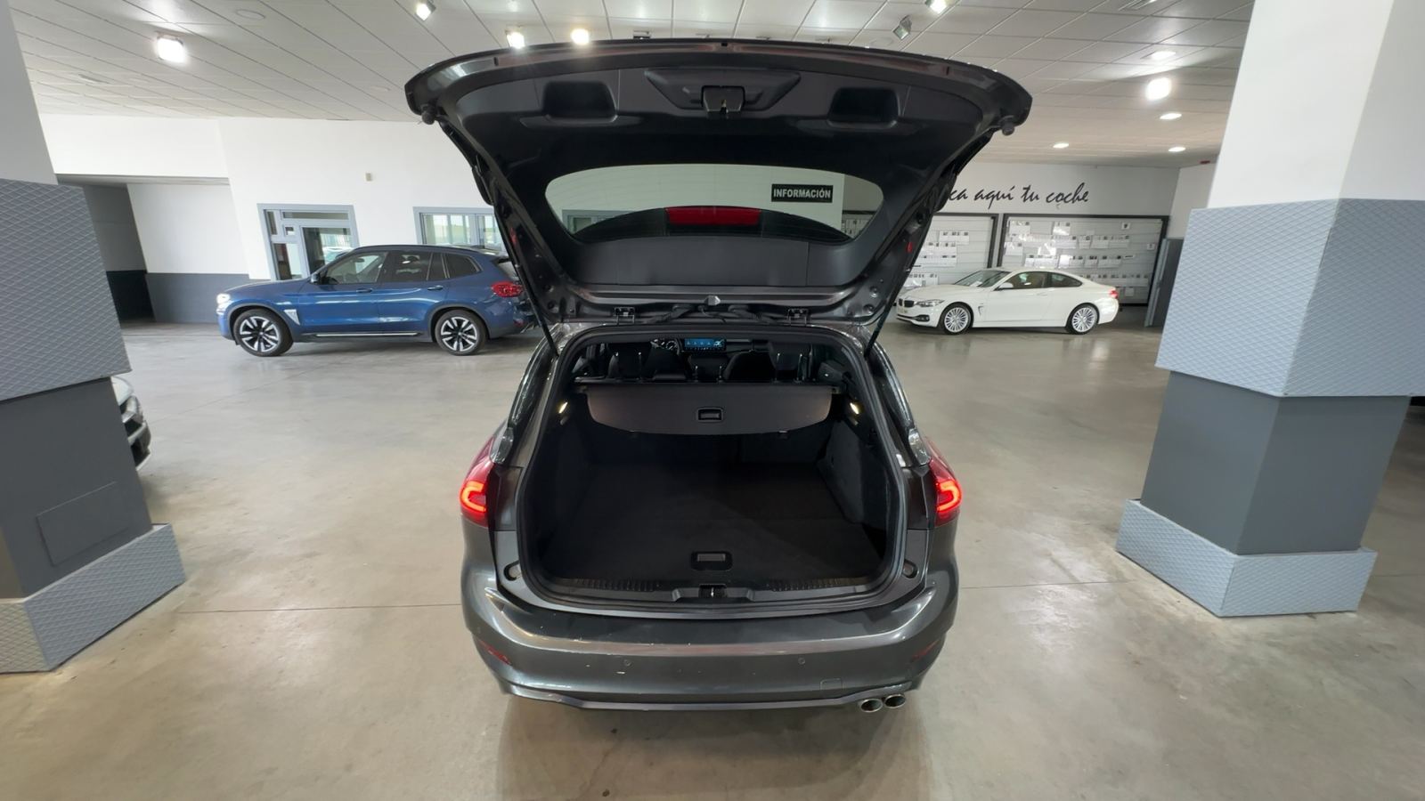 FORD FOCUS — maletero abierto | CSV Motor BARCELONA