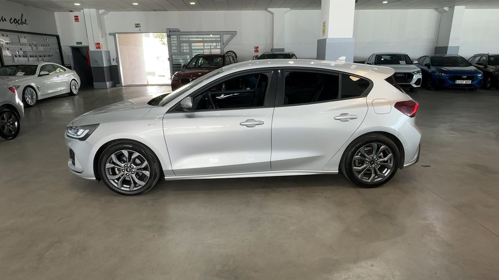FORD FOCUS — perfil lateral izquierdo | CSV Motor SEVILLA