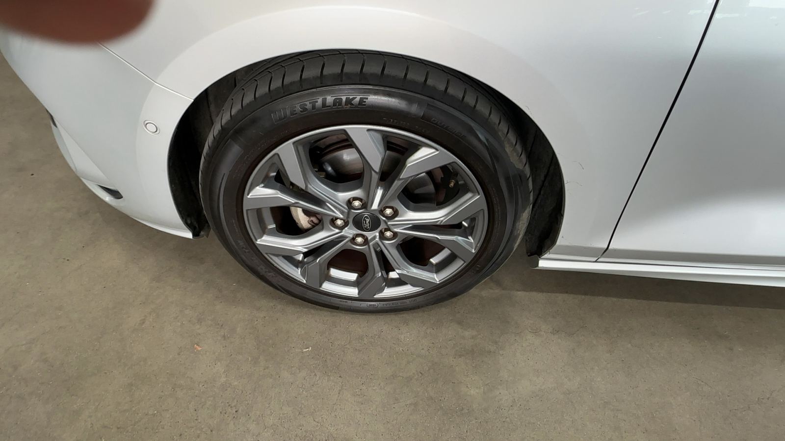 FORD FOCUS — llantas y neumáticos | CSV Motor SEVILLA