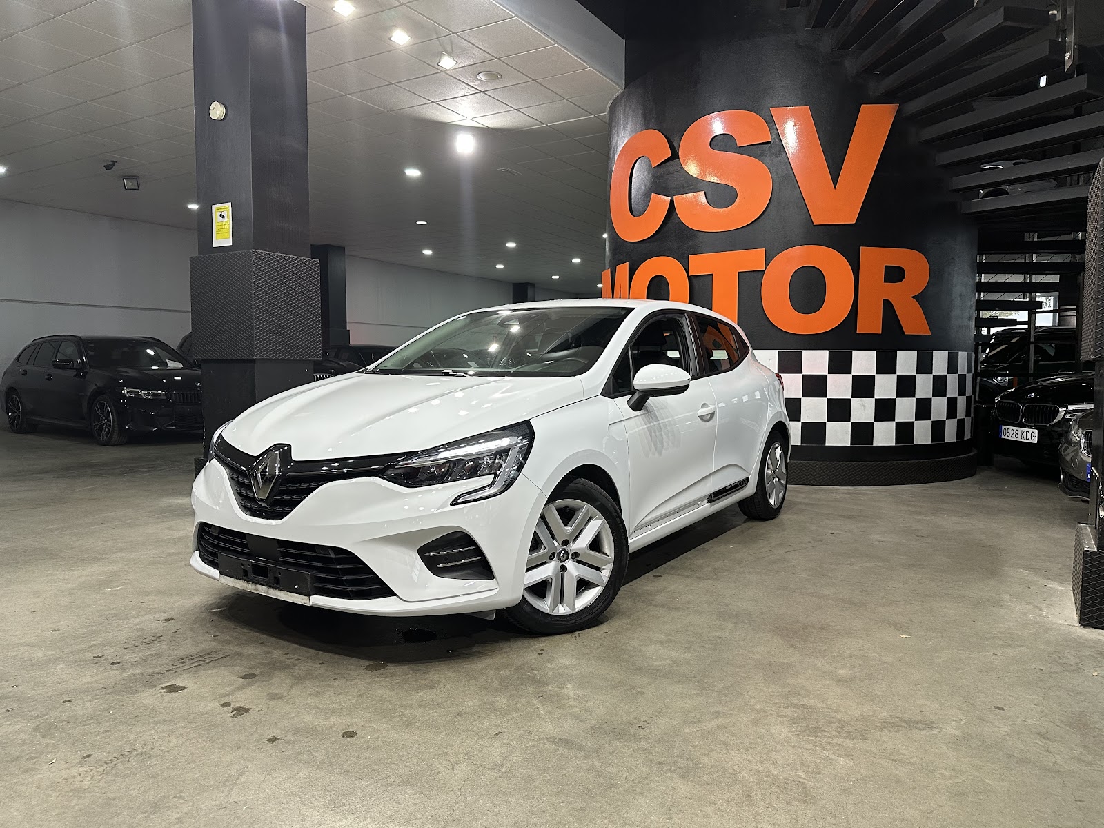 Foto 2 de RENAULT CLIO 2022 en venta en CSV Motor SEVILLA