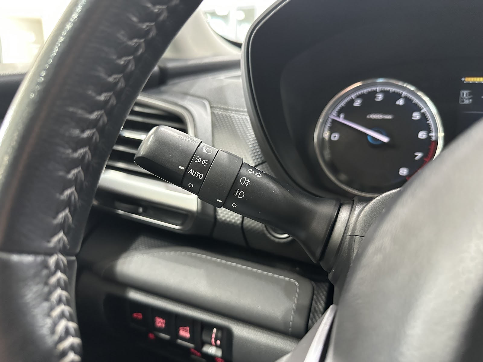 Foto 17 de SUBARU FORESTER 2023 en venta en CSV Motor BILBAO