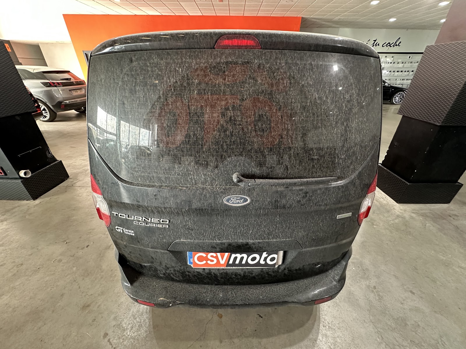 Foto 7 de FORD TOURNEO 2018 en venta en CSV Motor VALDEFUENTES