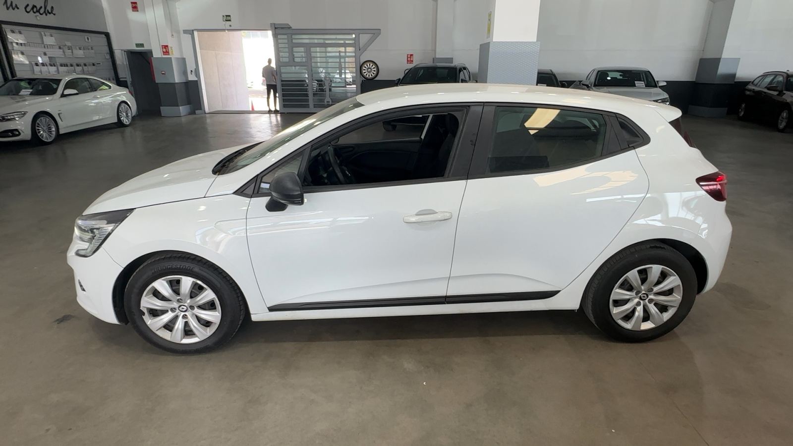 RENAULT CLIO — perfil lateral izquierdo | CSV Motor BARCELONA