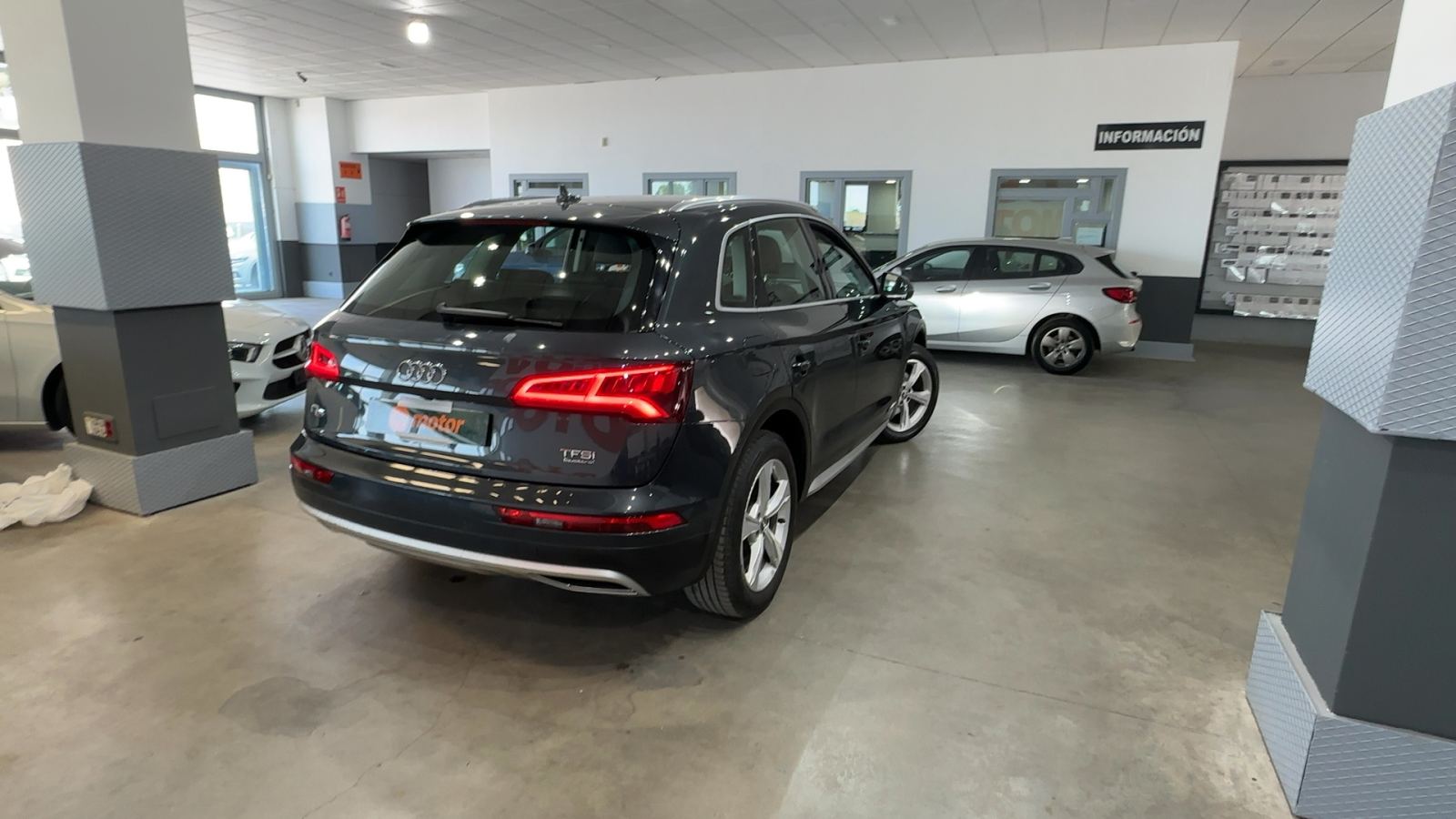 AUDI Q5 — vista 3/4 trasera derecha | CSV Motor VALDEFUENTES