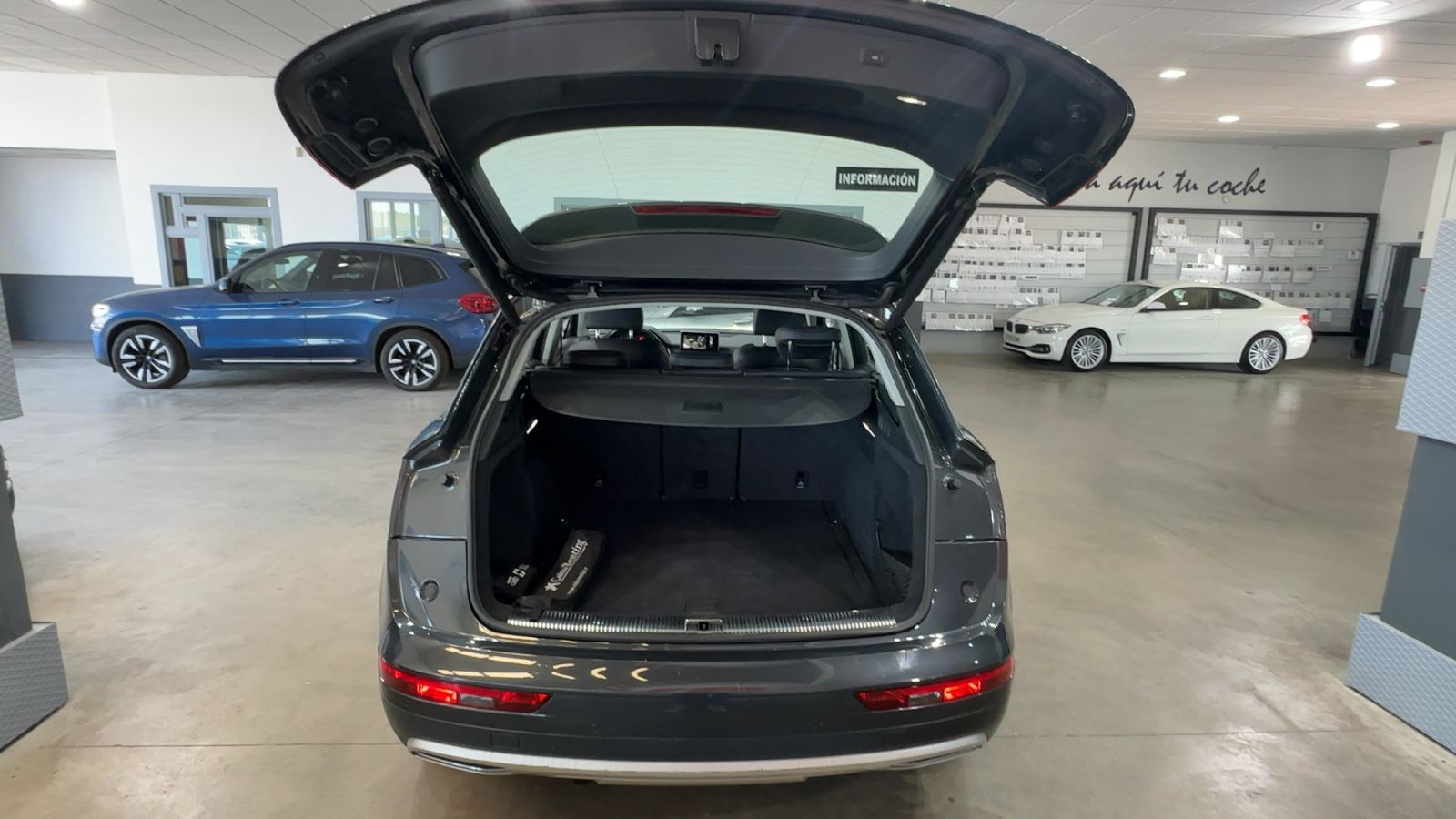 AUDI Q5 — maletero abierto | CSV Motor VALDEFUENTES