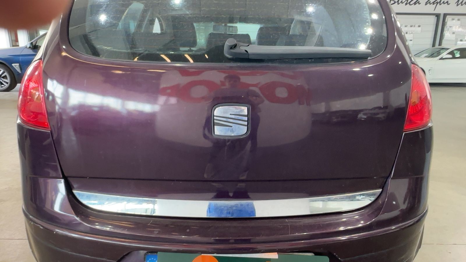 SEAT — maletero abierto | CSV Motor VALDEFUENTES