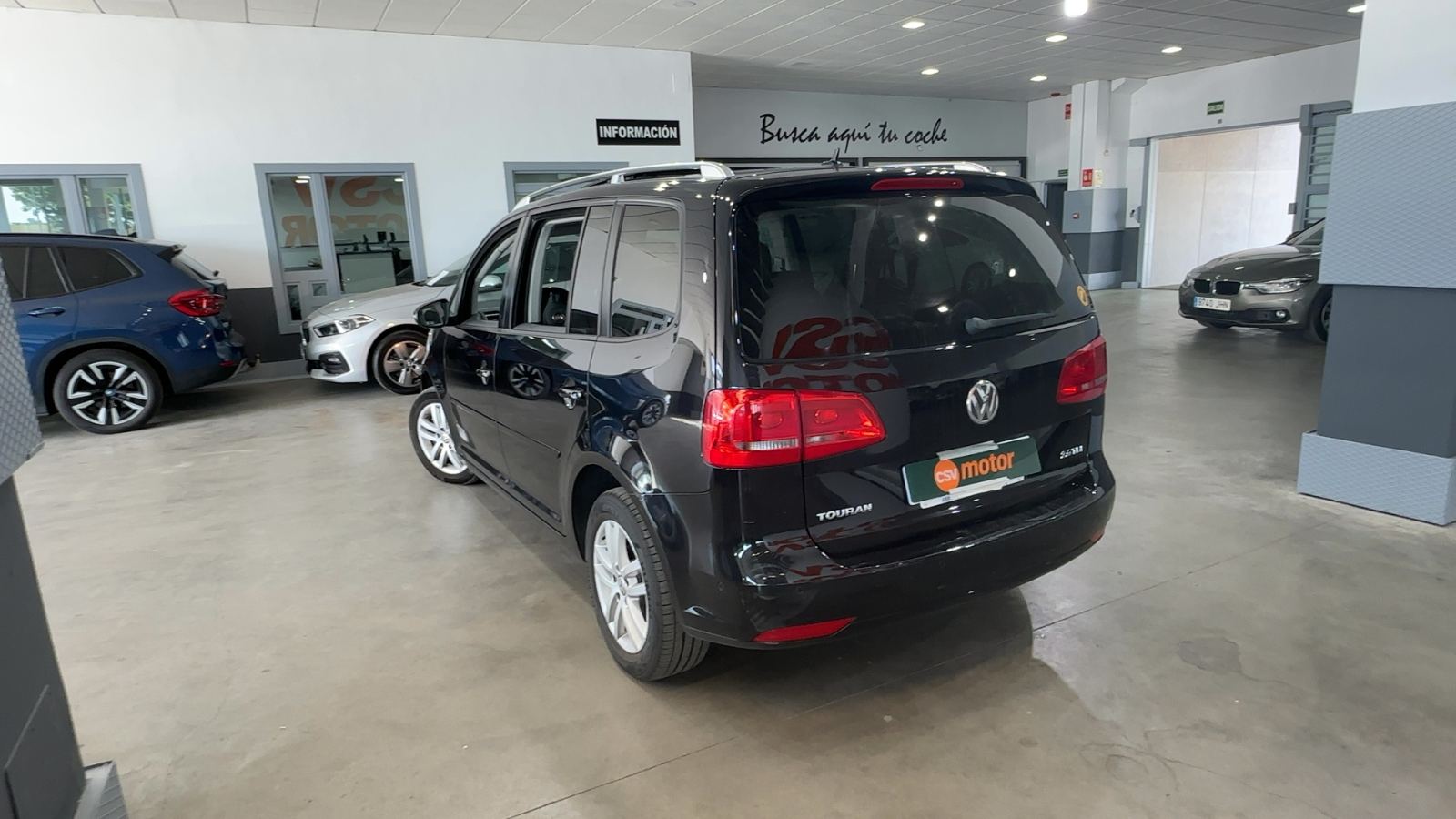 VOLKSWAGEN — vista 3/4 trasera izquierda | CSV Motor VALDEFUENTES