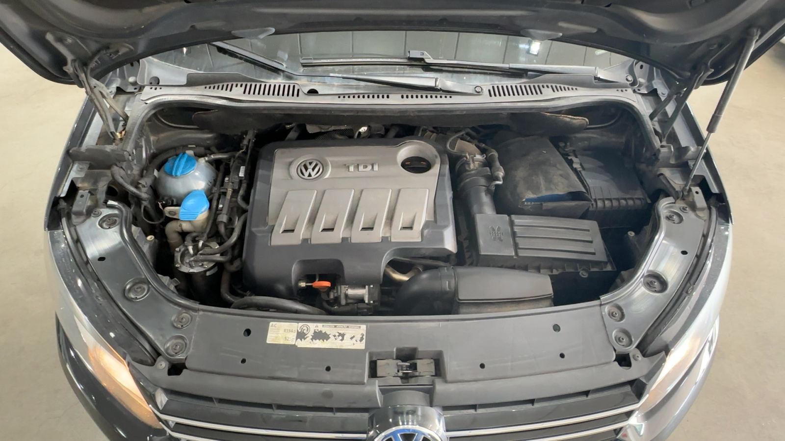 VOLKSWAGEN — vano motor | CSV Motor VALDEFUENTES