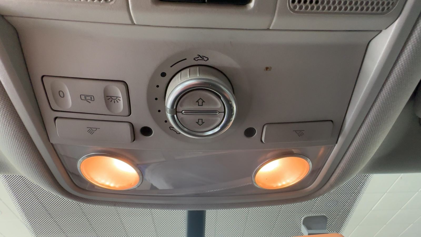 VOLKSWAGEN — detalle extras | CSV Motor VALDEFUENTES