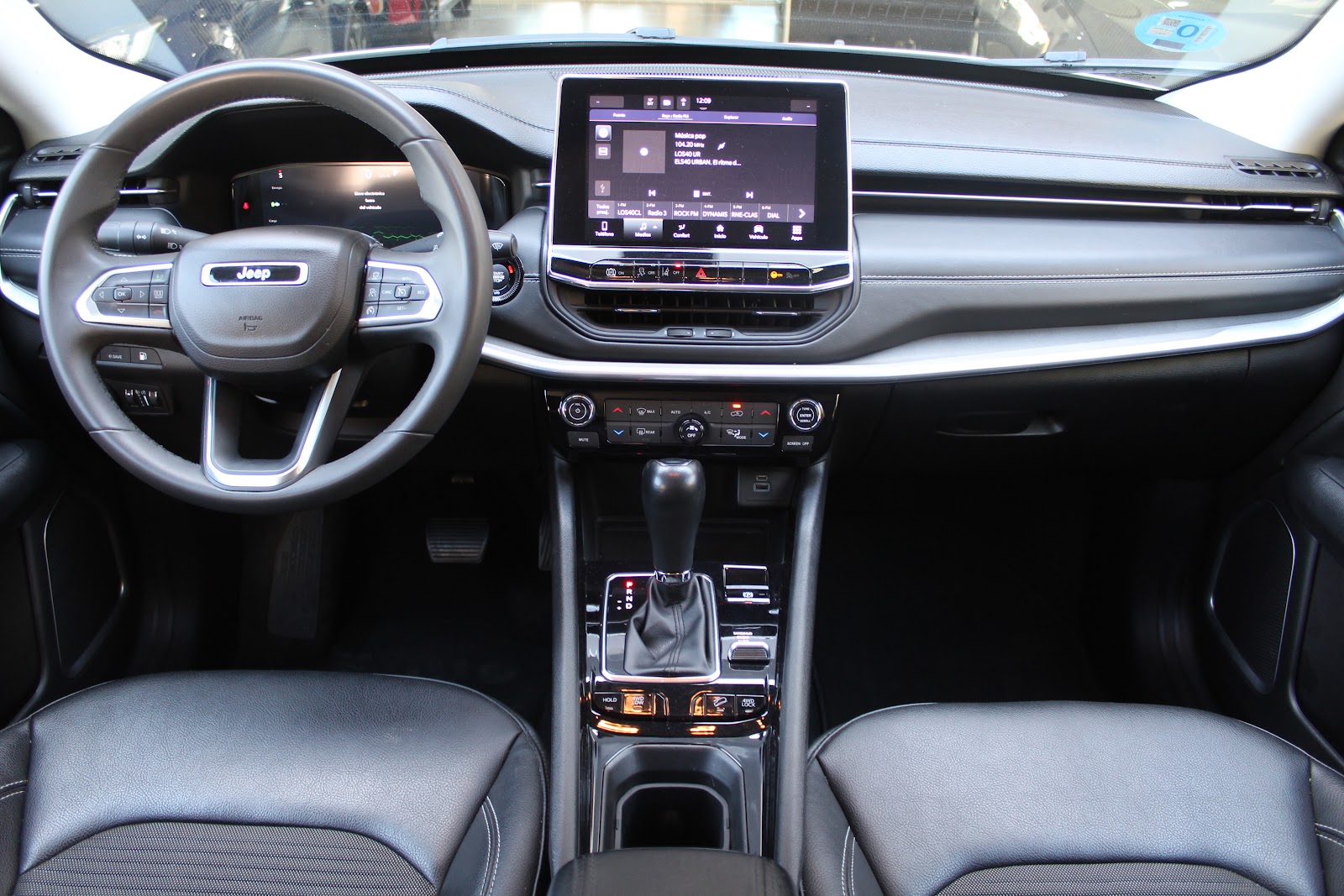 Foto 10 de JEEP COMPASS 2023 en venta en CSV Motor BARCELONA