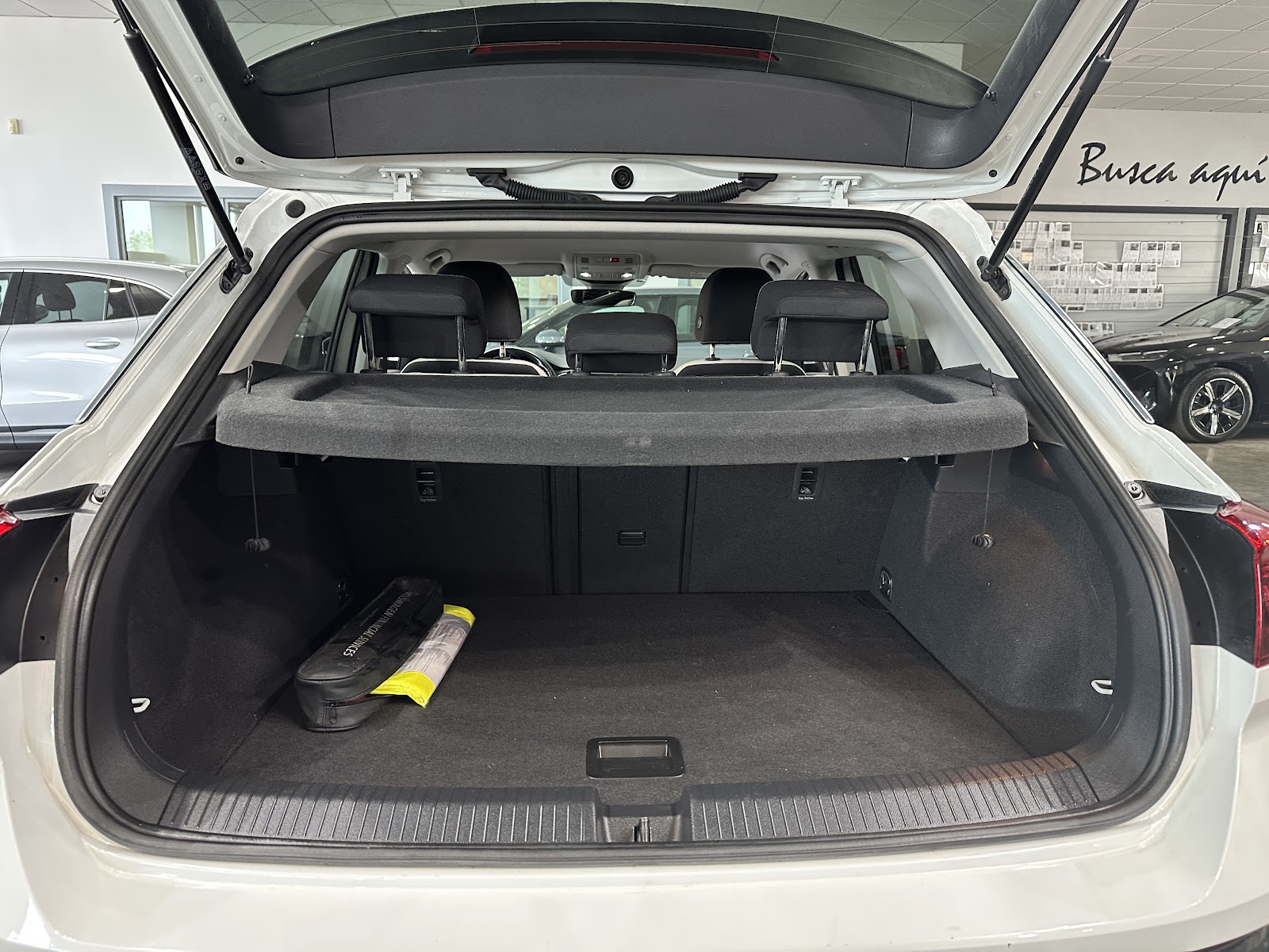 Foto 9 de VOLKSWAGEN T-ROC 2021 en venta en CSV Motor VALDEFUENTES