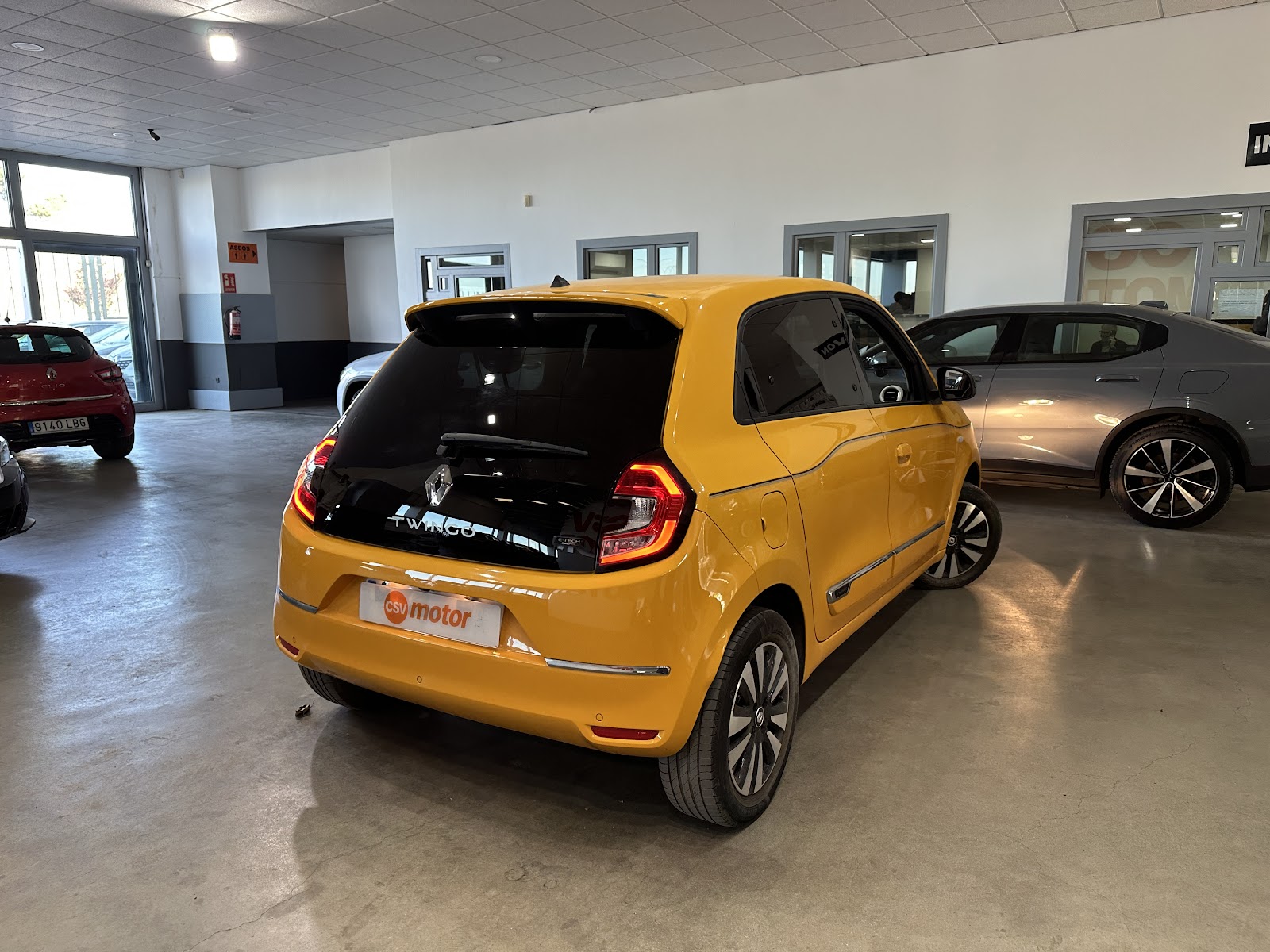Foto 6 de RENAULT TWINGO 2023 en venta en CSV Motor BILBAO