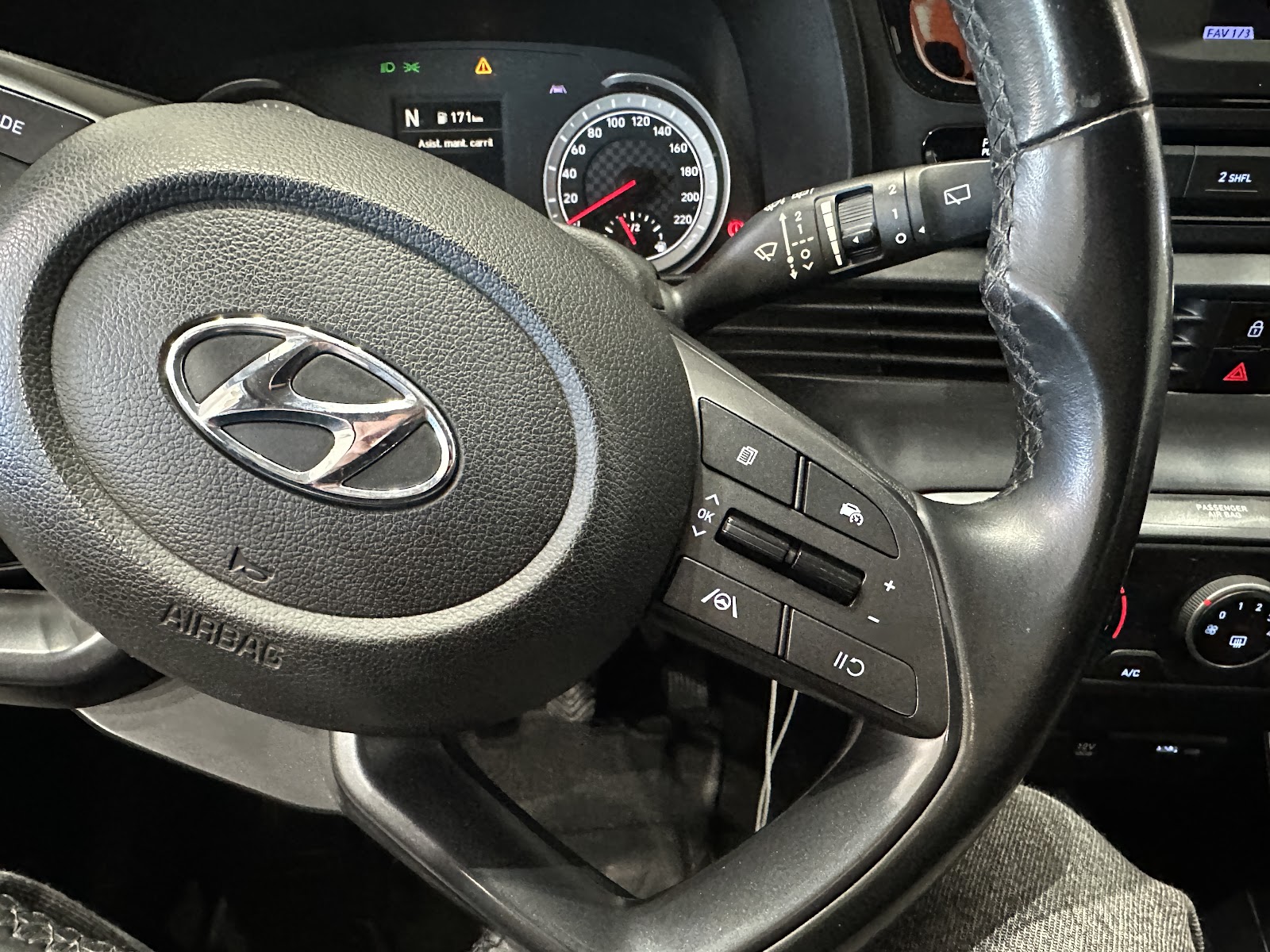 Foto 17 de HYUNDAI I20 2021 en venta en CSV Motor BILBAO