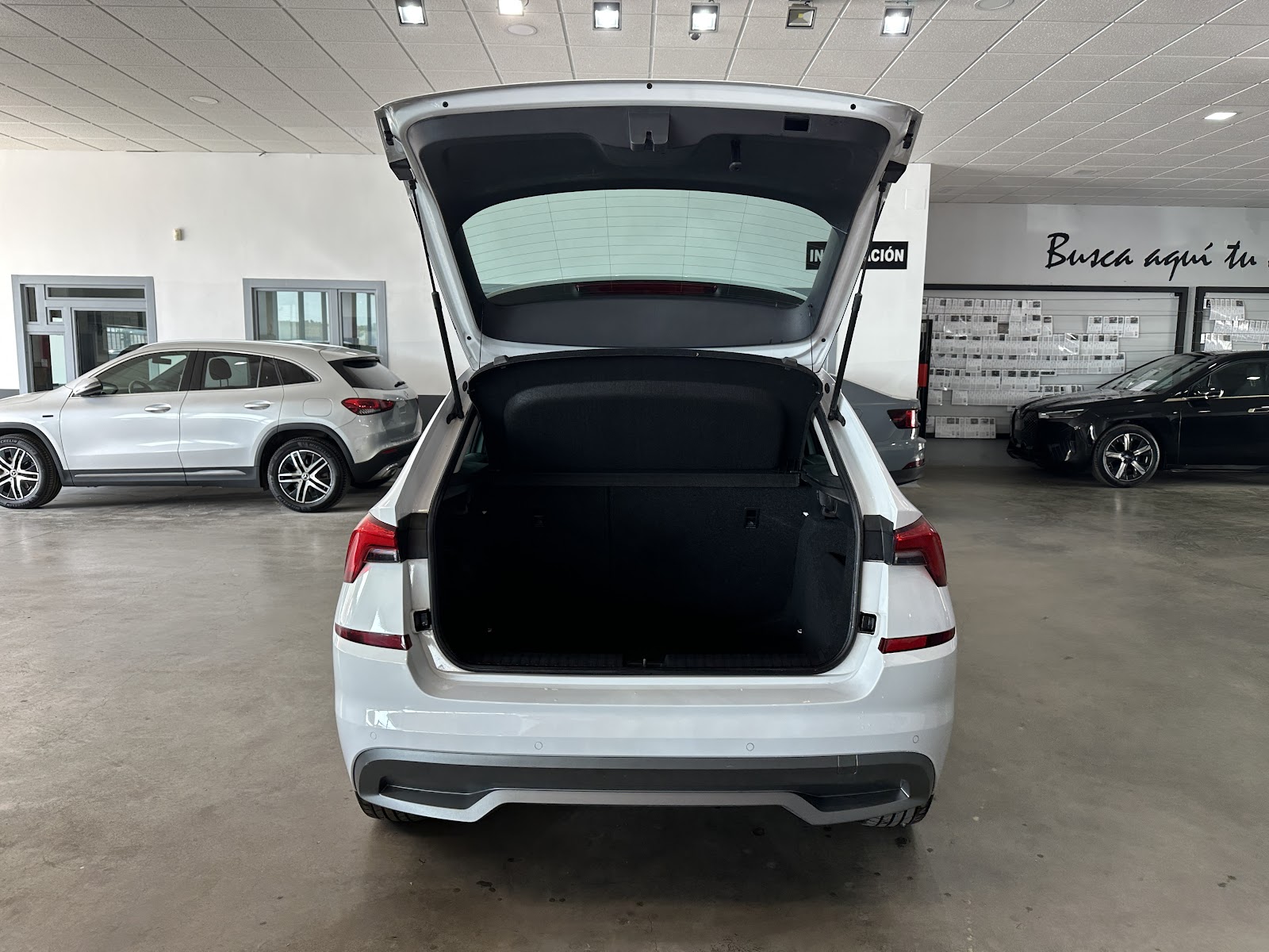 Foto 8 de SKODA KAMIQ 2023 en venta en CSV Motor BARCELONA
