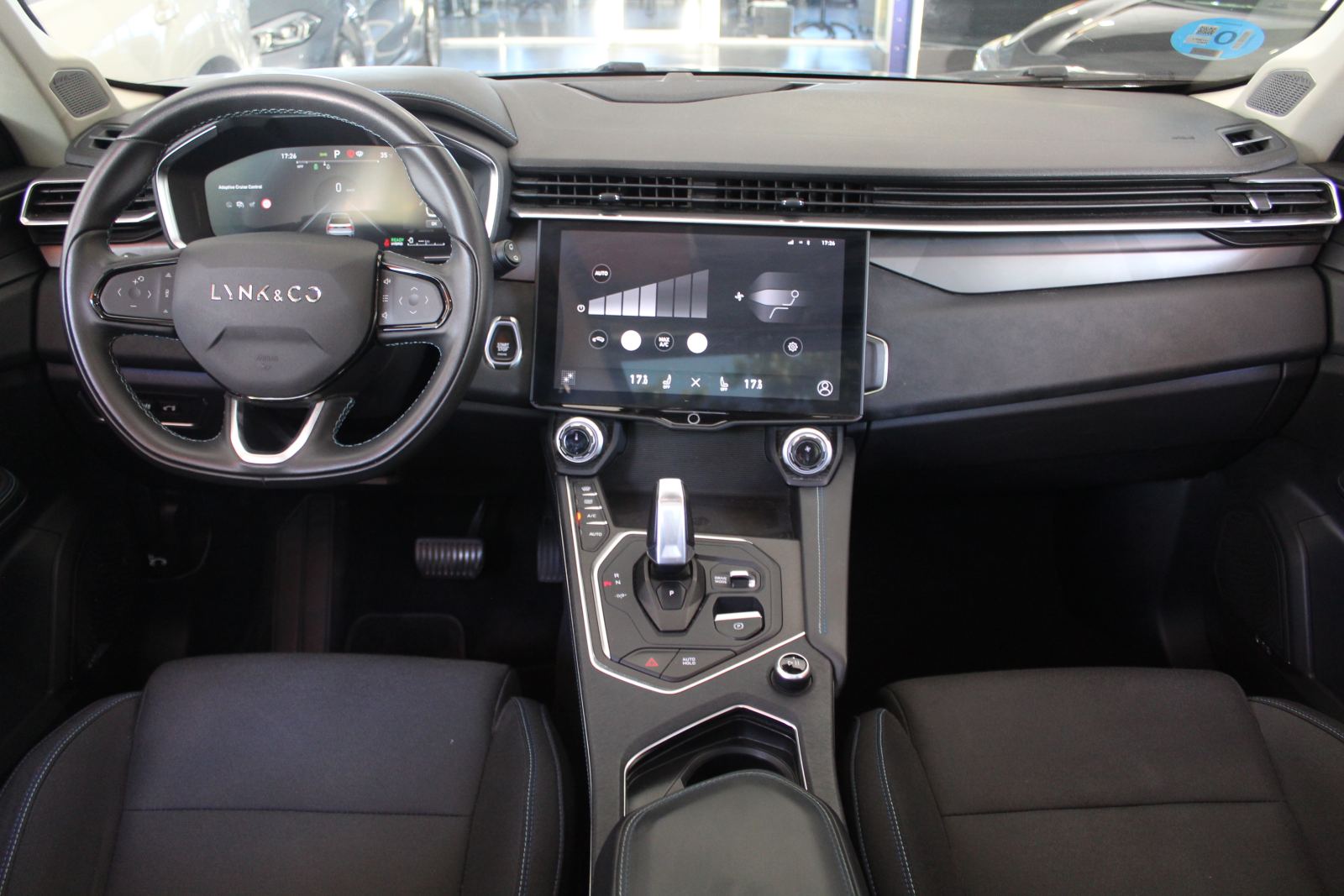 LYNK&CO 01 — manual | CSV Motor BARCELONA