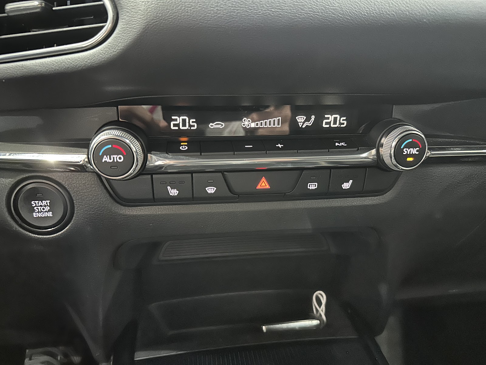 Foto 20 de MAZDA CX-30 2023 en venta en CSV Motor VALDEFUENTES