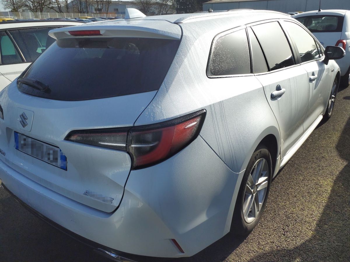Foto 2 de SUZUKI SWACE 2023 en venta en CSV Motor VALDEFUENTES