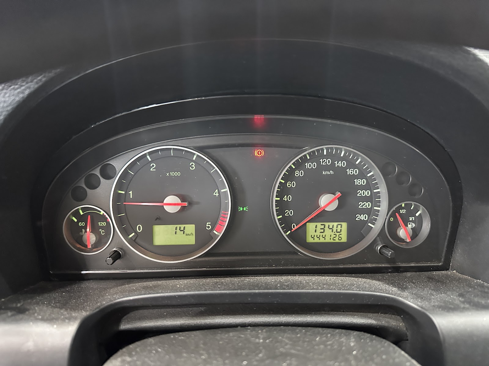 Foto 13 de FORD MONDEO 2004 en venta en CSV Motor VALDEFUENTES