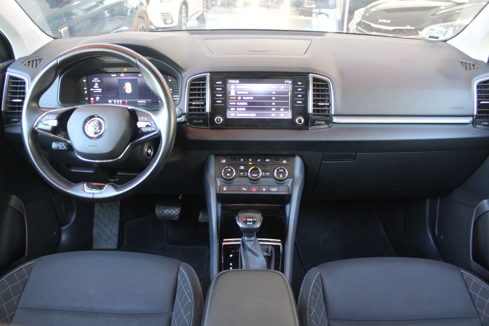 SKODA KAROQ — manual | CSV Motor BARCELONA