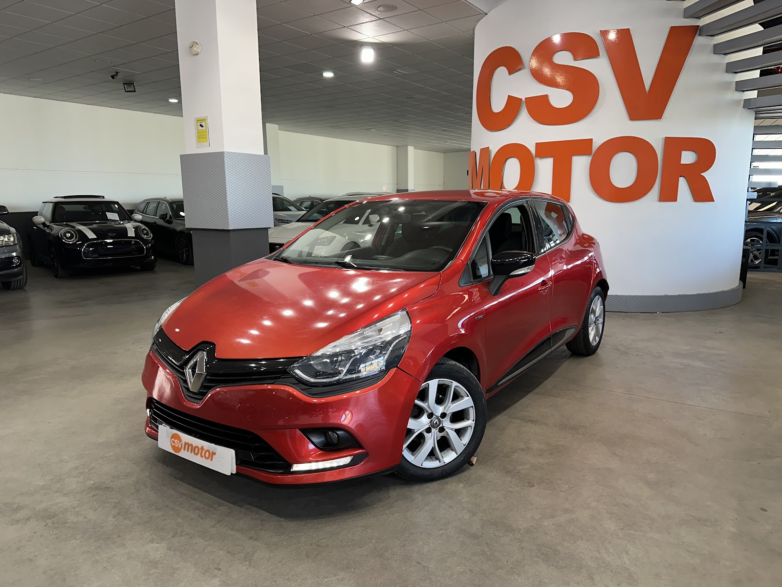 Foto 2 de RENAULT CLIO 2019 en venta en CSV Motor BARCELONA