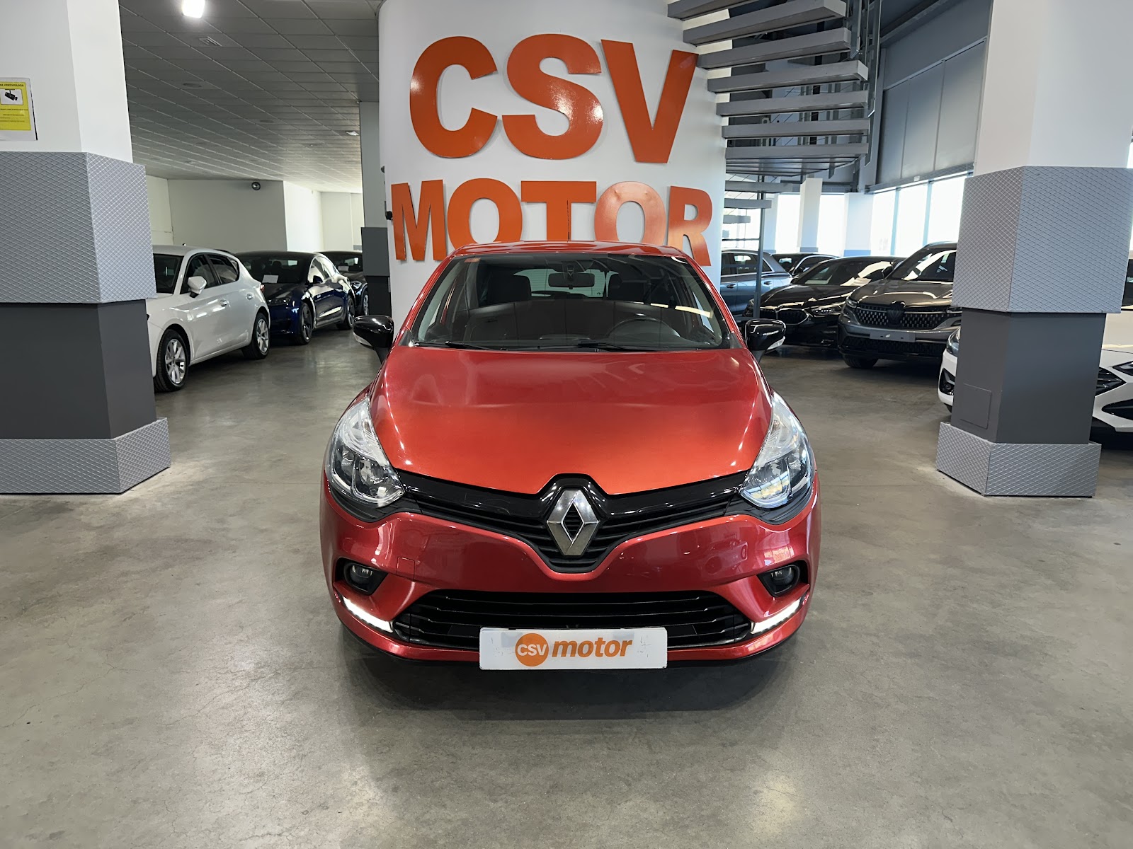 Foto 3 de RENAULT CLIO 2019 en venta en CSV Motor BARCELONA