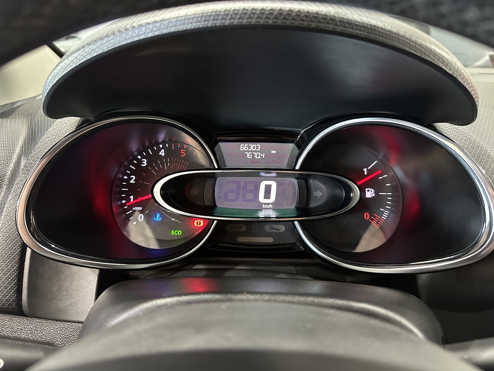 Foto 13 de RENAULT CLIO 2019 en venta en CSV Motor BARCELONA