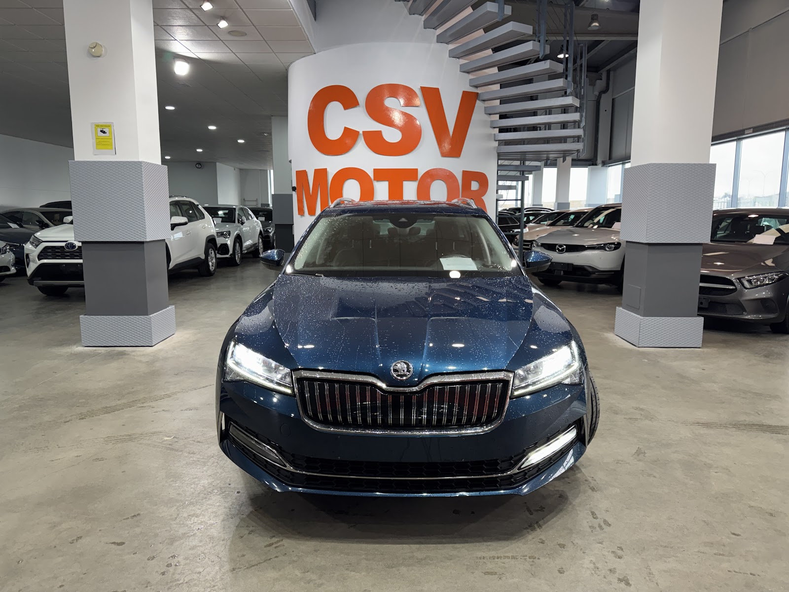 Foto 3 de SKODA SUPERB 2020 en venta en CSV Motor BARCELONA