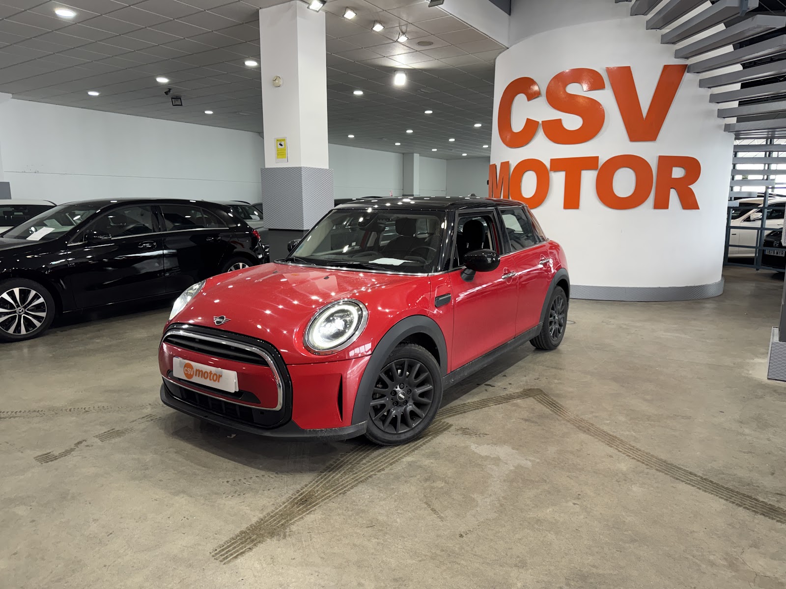 Foto 2 de MINI MINI 2023 en venta en CSV Motor BARCELONA