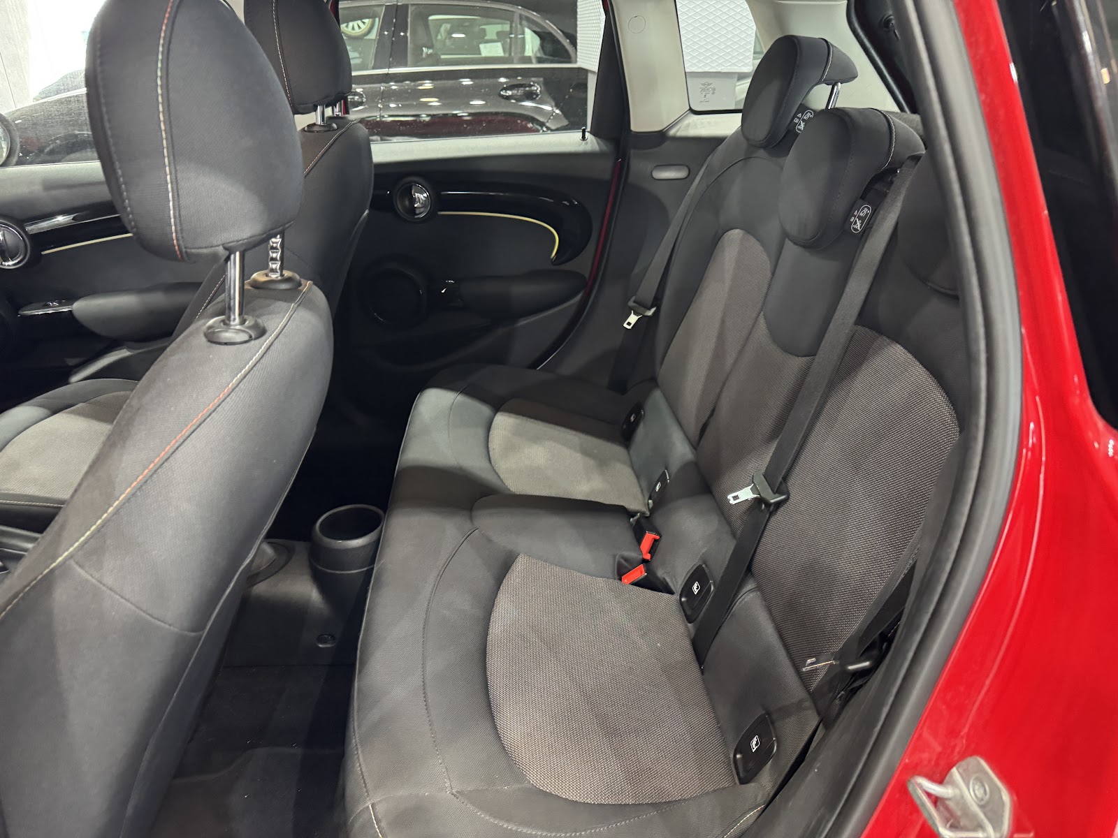 Foto 10 de MINI MINI 2023 en venta en CSV Motor BARCELONA