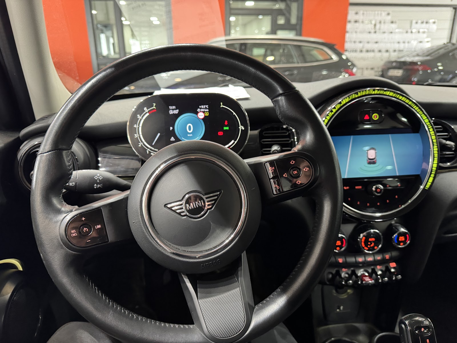 Foto 11 de MINI MINI 2023 en venta en CSV Motor BARCELONA
