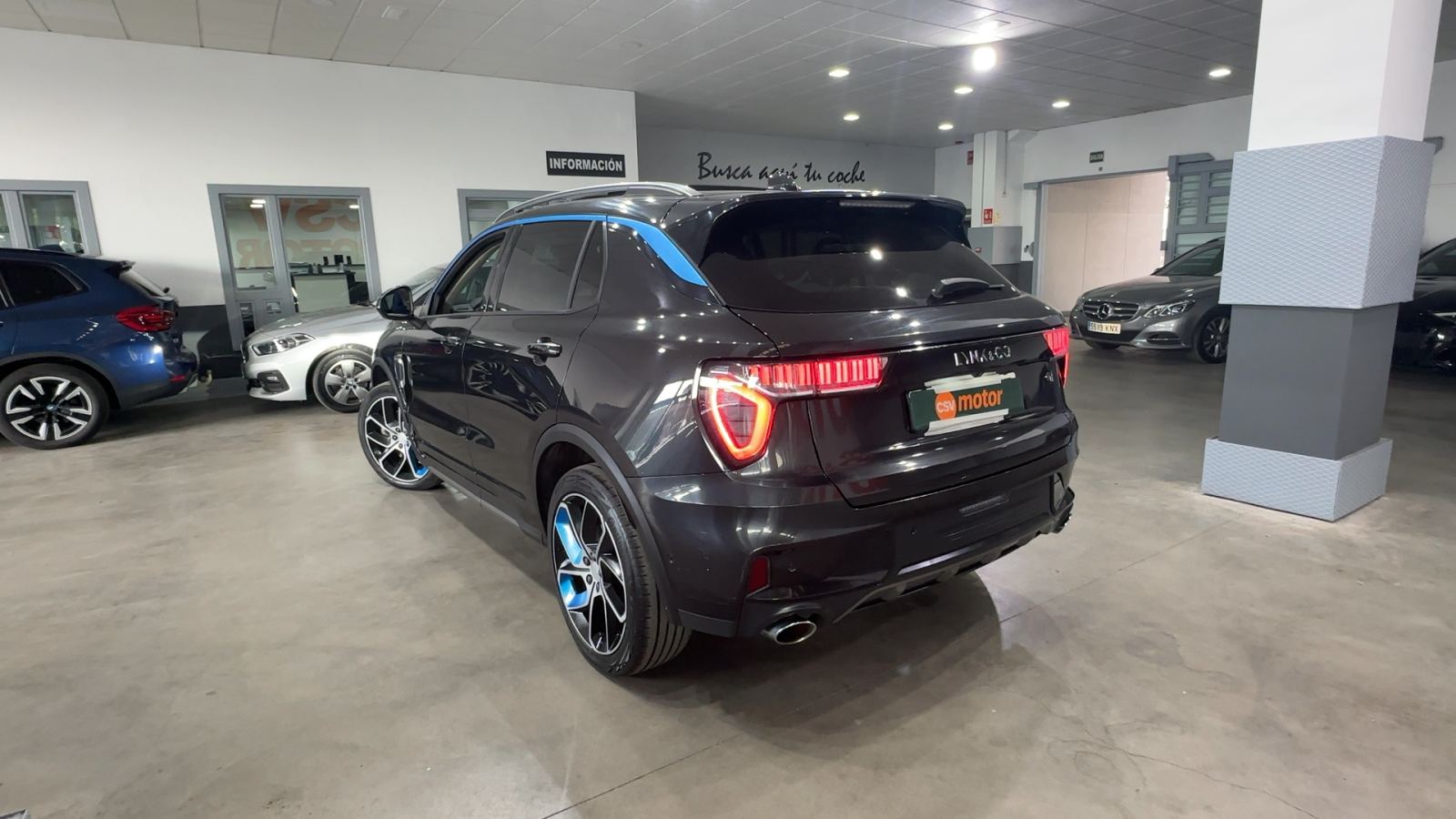LYNK&CO 01 — vista 3/4 trasera izquierda | CSV Motor VALDEFUENTES