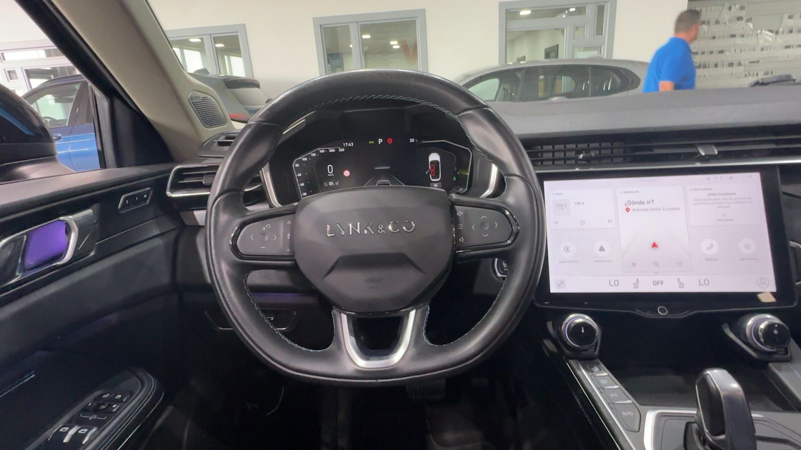 LYNK&CO 01 — detalle del volante | CSV Motor VALDEFUENTES