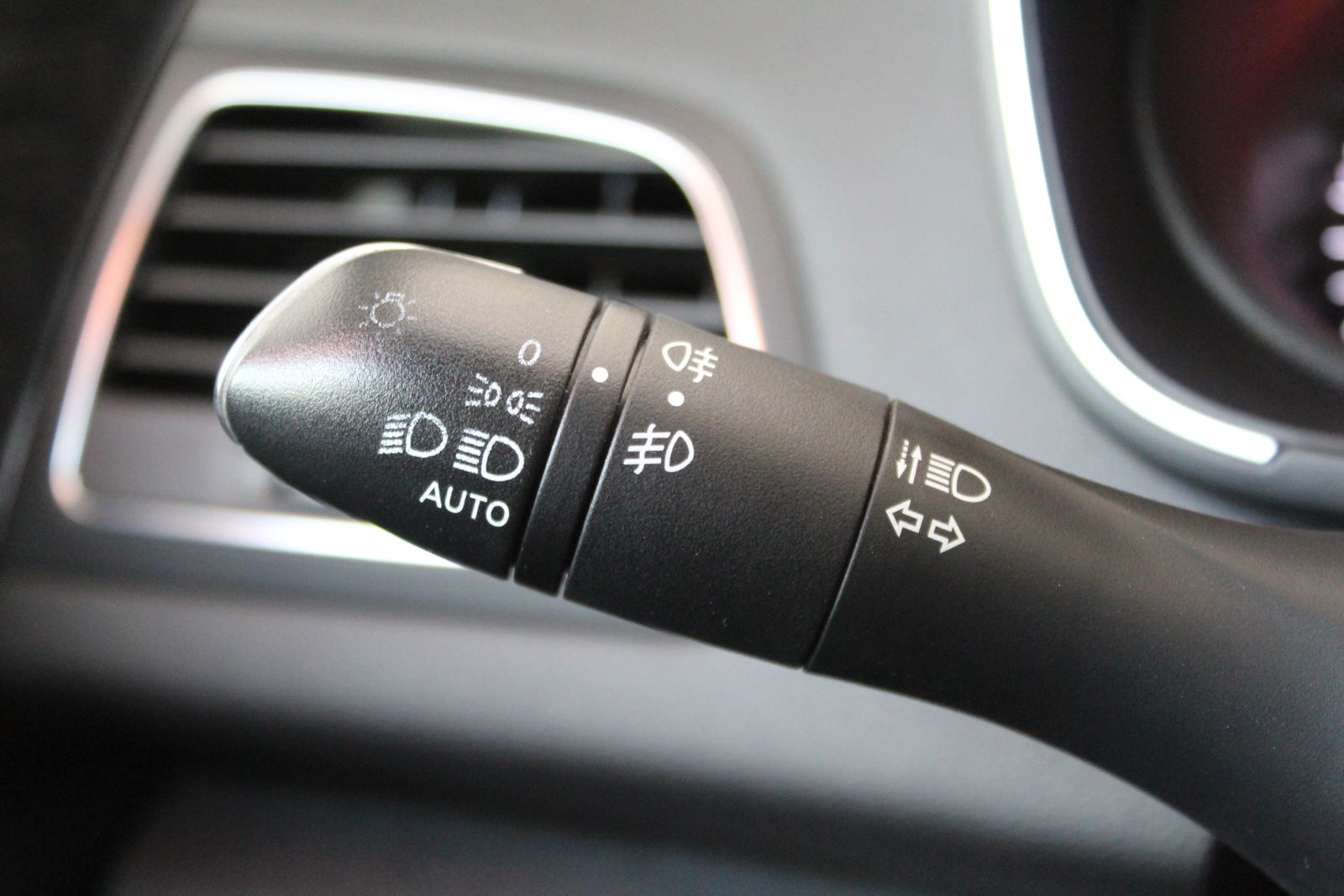 RENAULT MEGANE — manual | CSV Motor BARCELONA