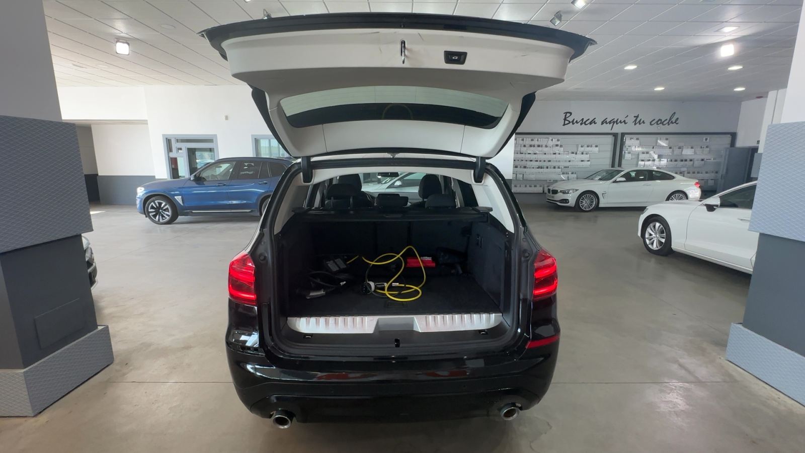 BMW X3 — maletero abierto | CSV Motor VALDEFUENTES