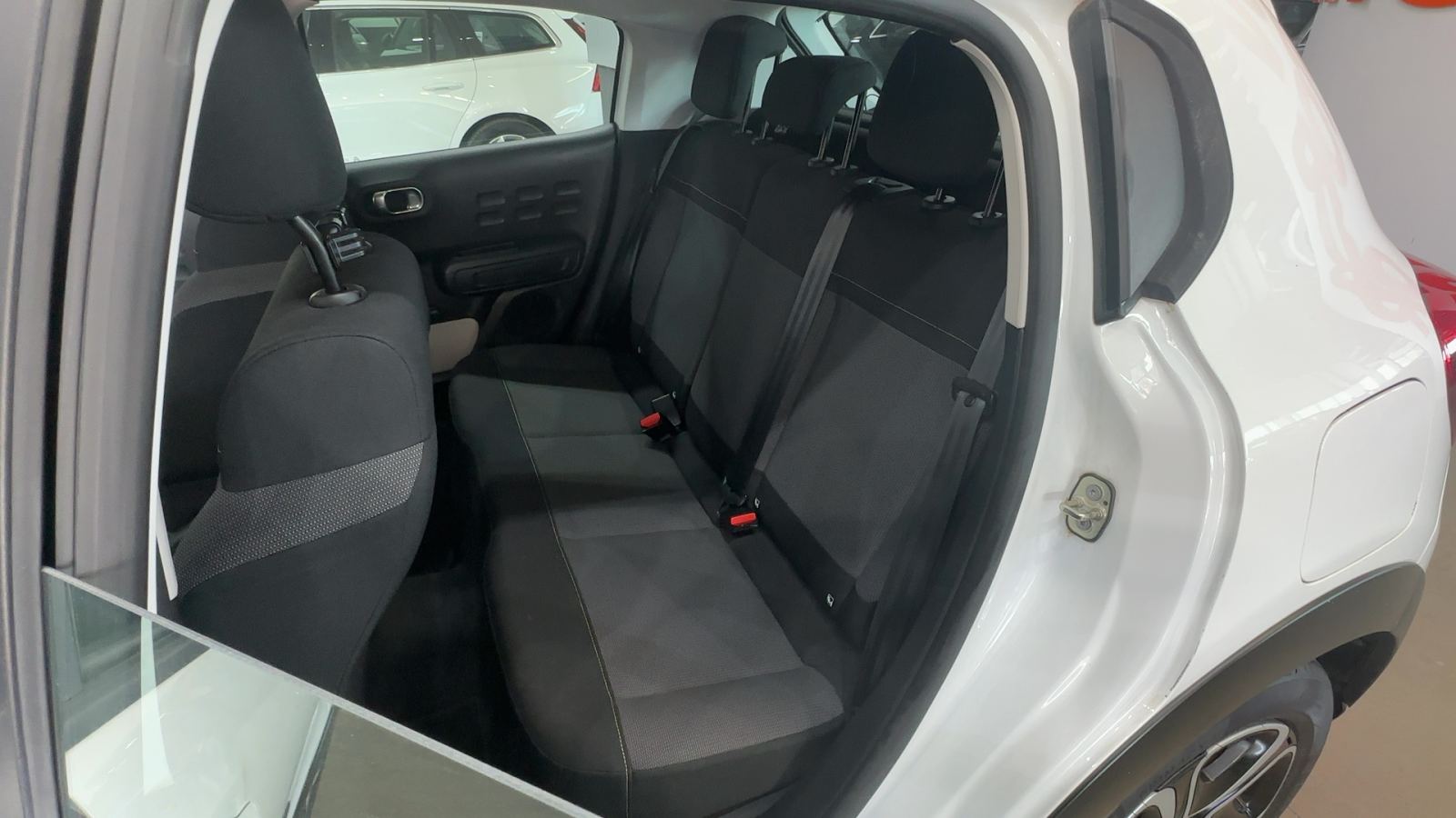 CITROËN C3 — interior asientos traseros | CSV Motor VALDEFUENTES