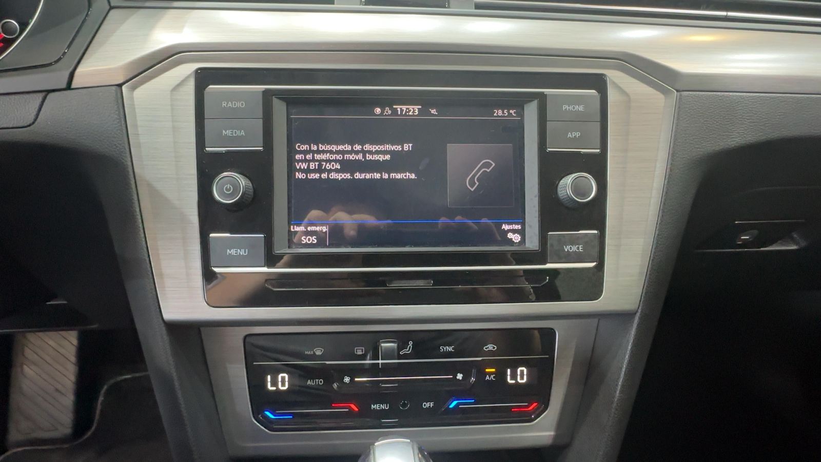 VOLKSWAGEN PASSAT — pantalla multimedia | CSV Motor BARCELONA