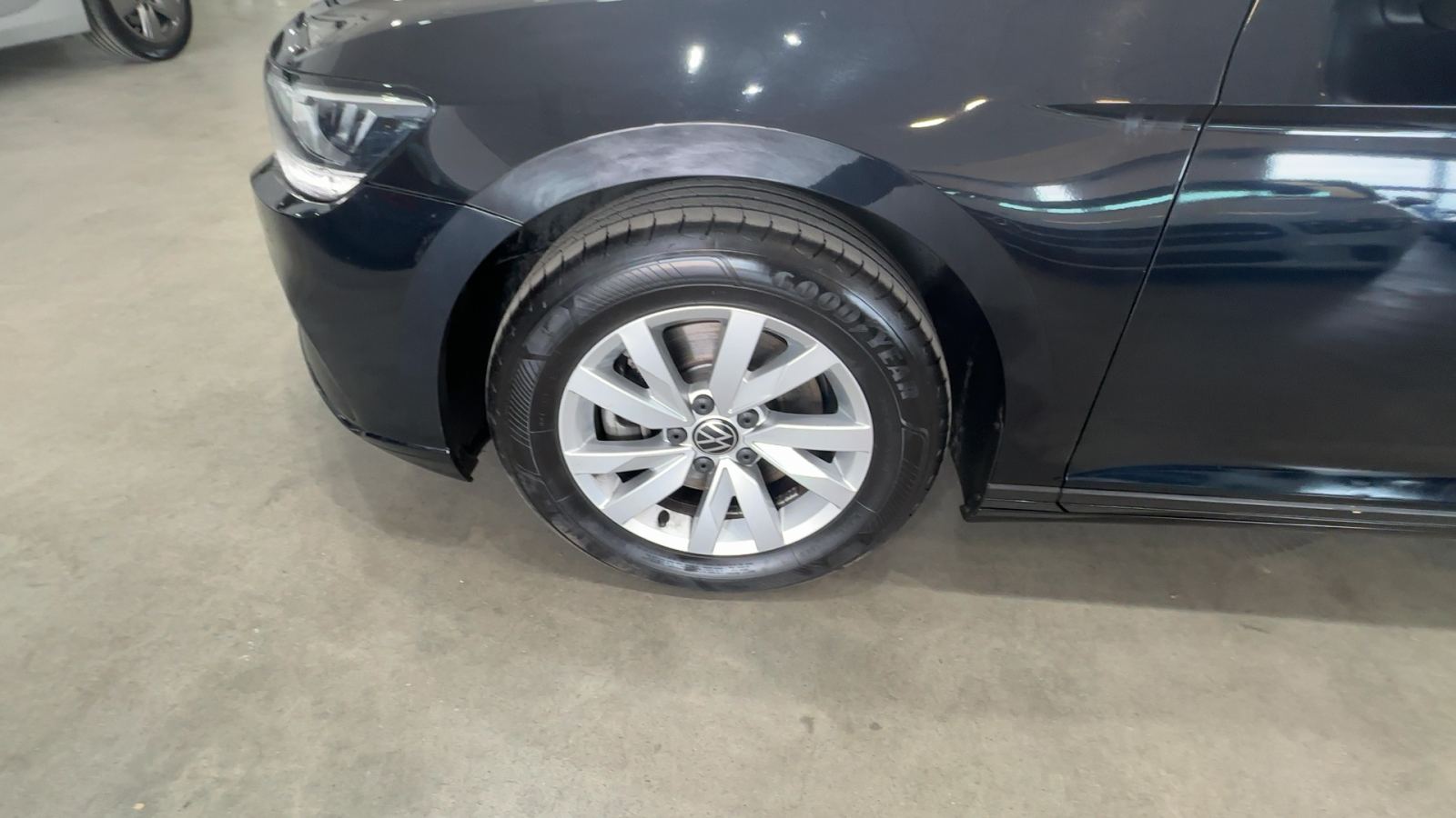 VOLKSWAGEN PASSAT — llantas y neumáticos | CSV Motor BARCELONA