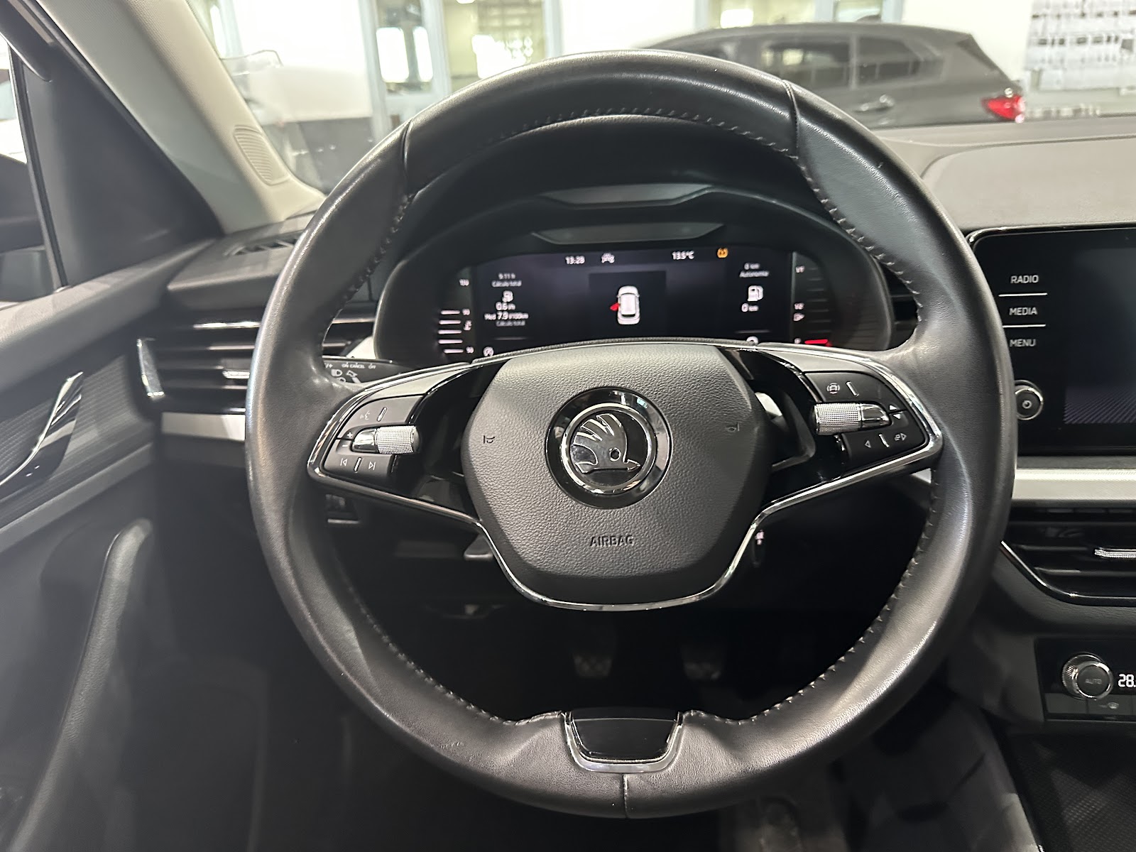 Foto 13 de SKODA KAMIQ 2023 en venta en CSV Motor VALENCIA