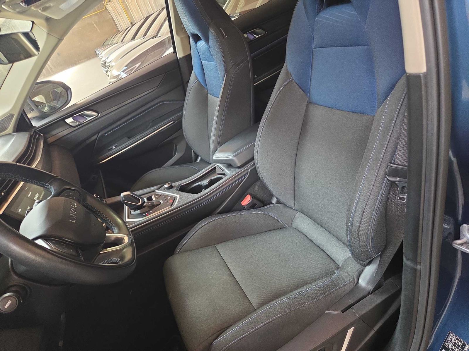 Foto 5 de LYNK&CO 01 2023 en venta en CSV Motor VALDEFUENTES