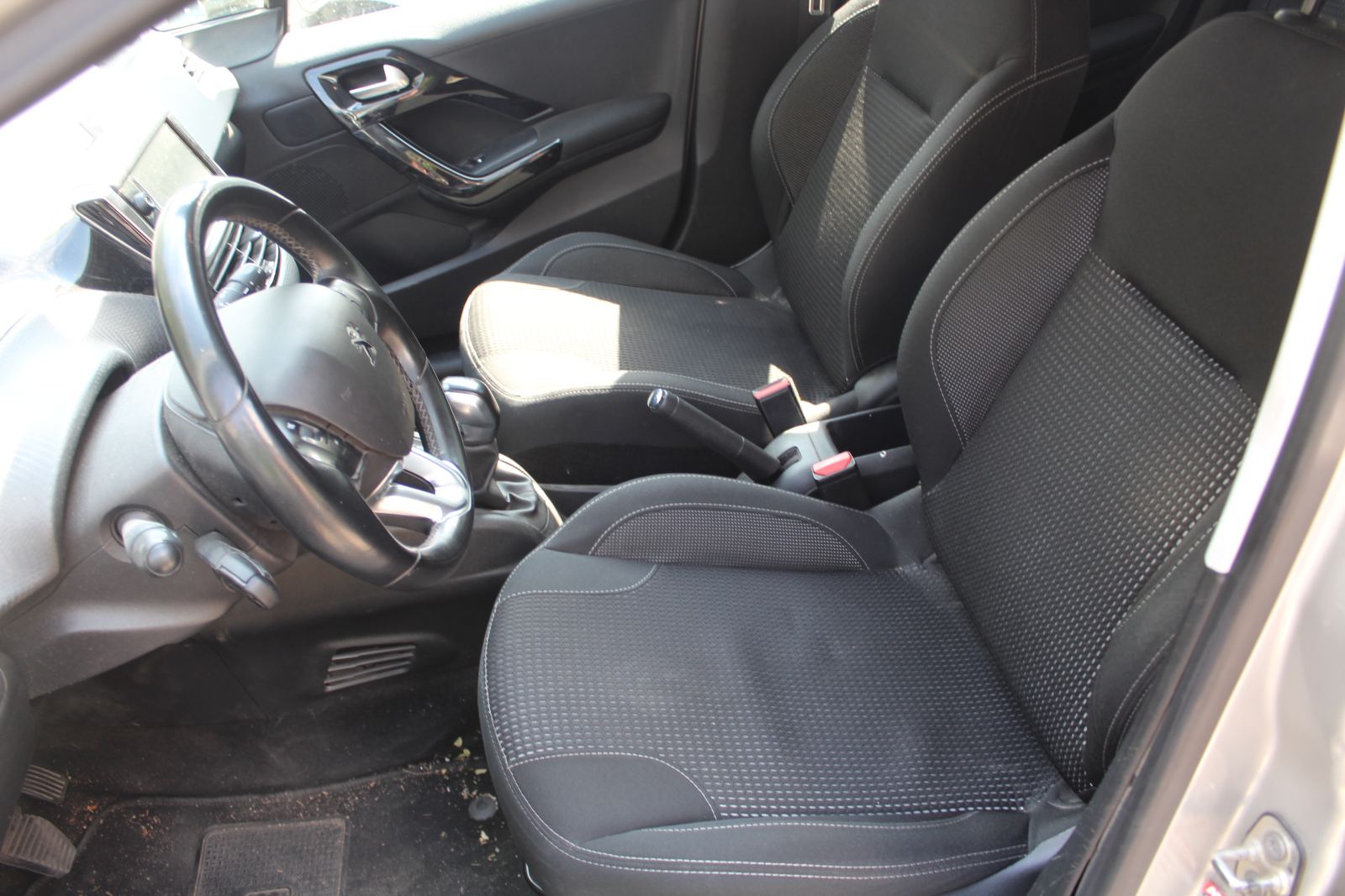 PEUGEOT 208 — manual | CSV Motor BARCELONA