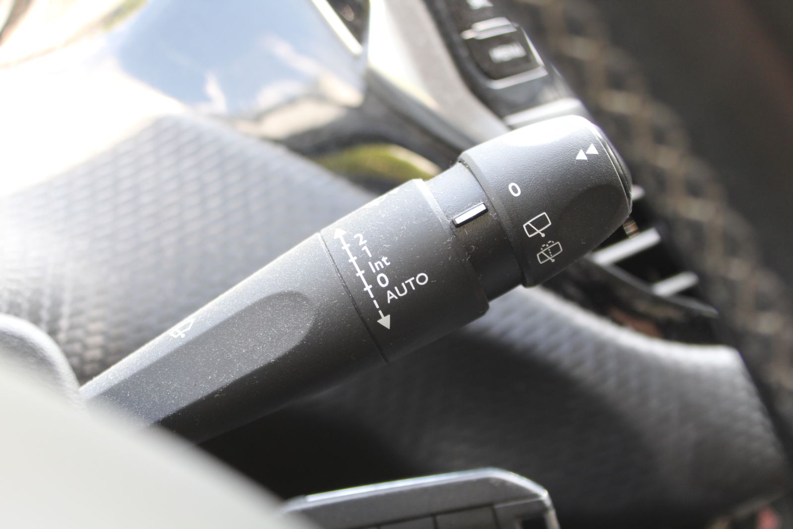 PEUGEOT 208 — manual | CSV Motor BARCELONA
