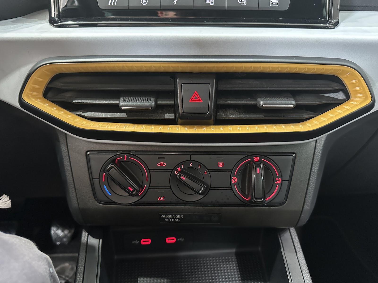 Foto 18 de SEAT ARONA 2023 en venta en CSV Motor SEVILLA