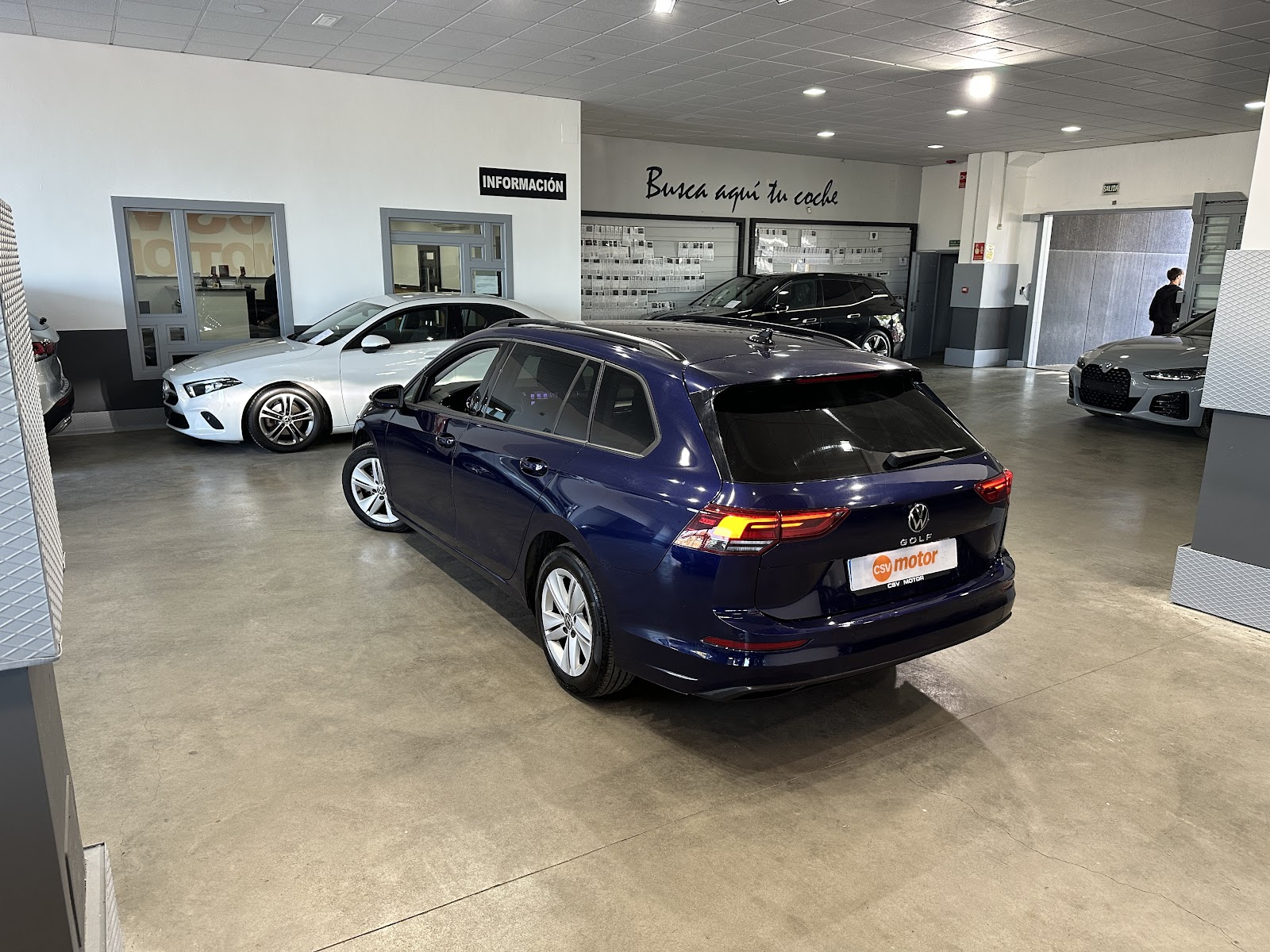 Foto 5 de VOLKSWAGEN GOLF 2021 en venta en CSV Motor SEVILLA